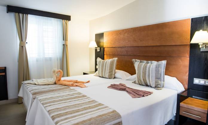 ROMANTIK SUITE Hotel HL Miraflor Suites**** Gran Canaria