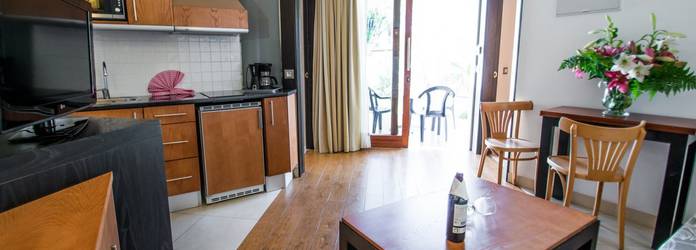 BUNGALOW Hotel HL Miraflor Suites**** Gran Canaria